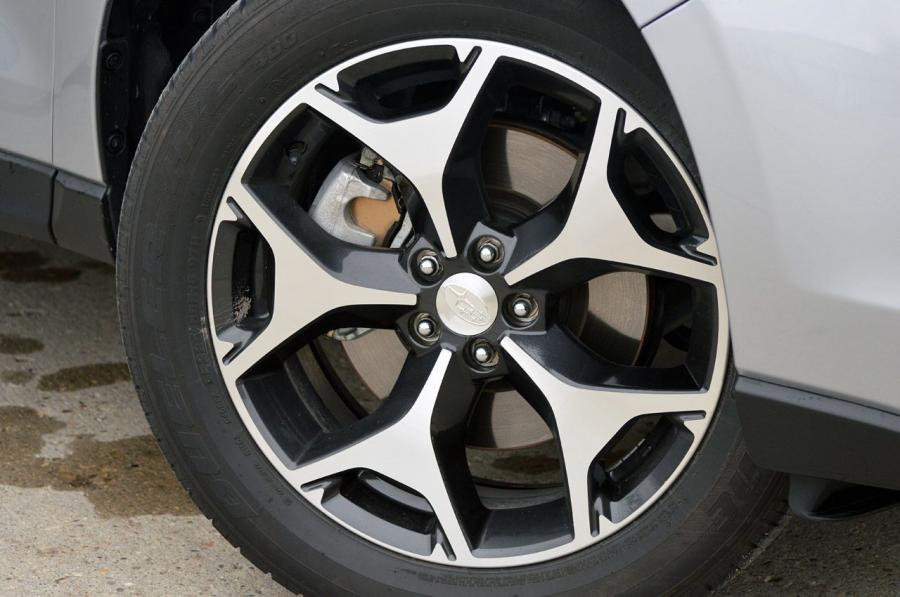  Subaru Forester XT 2014 года  (фото 42 из 54)